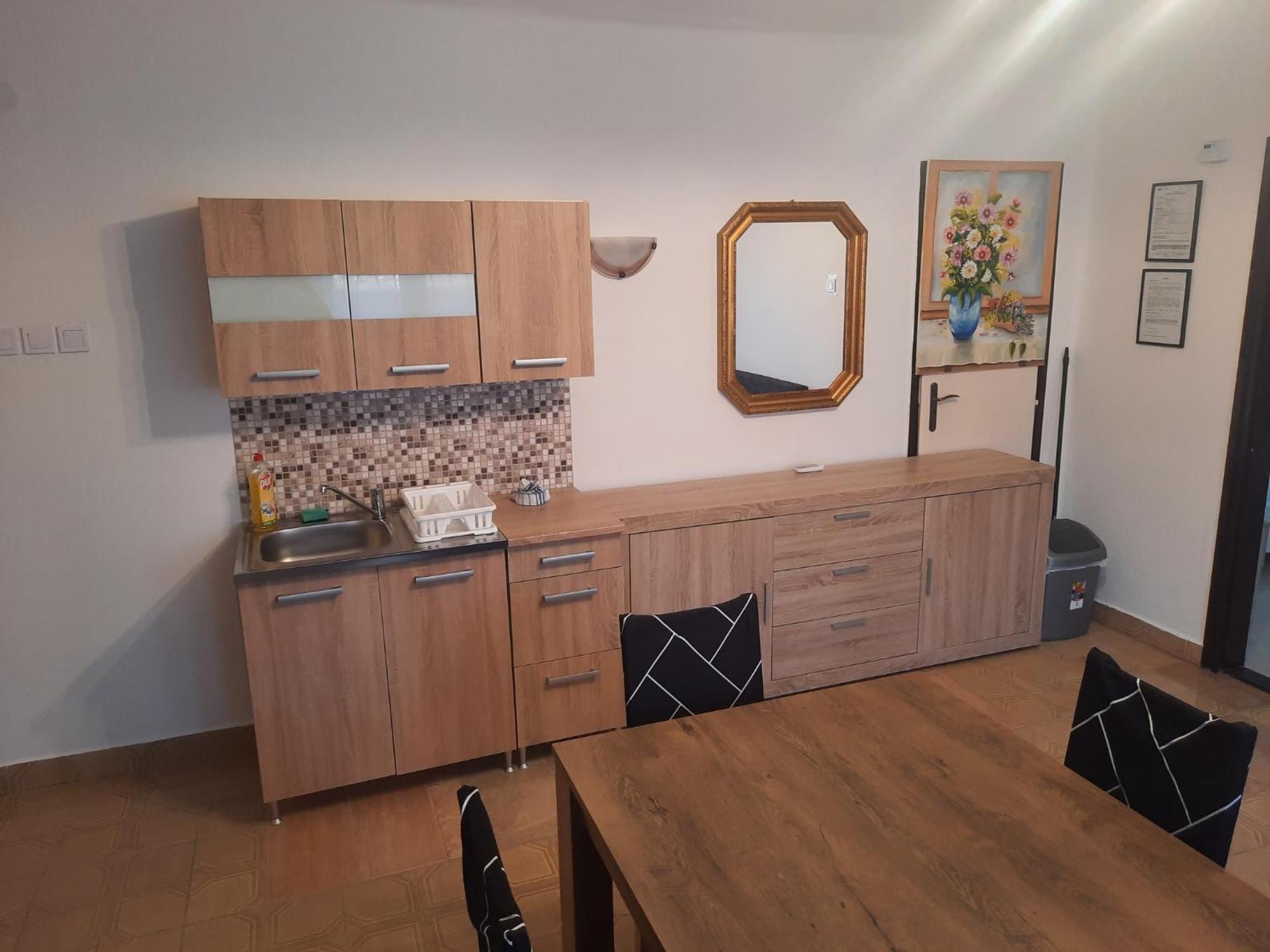 Galeria Vendeghaz Apartment Hajduszoboszlo Bagian luar foto